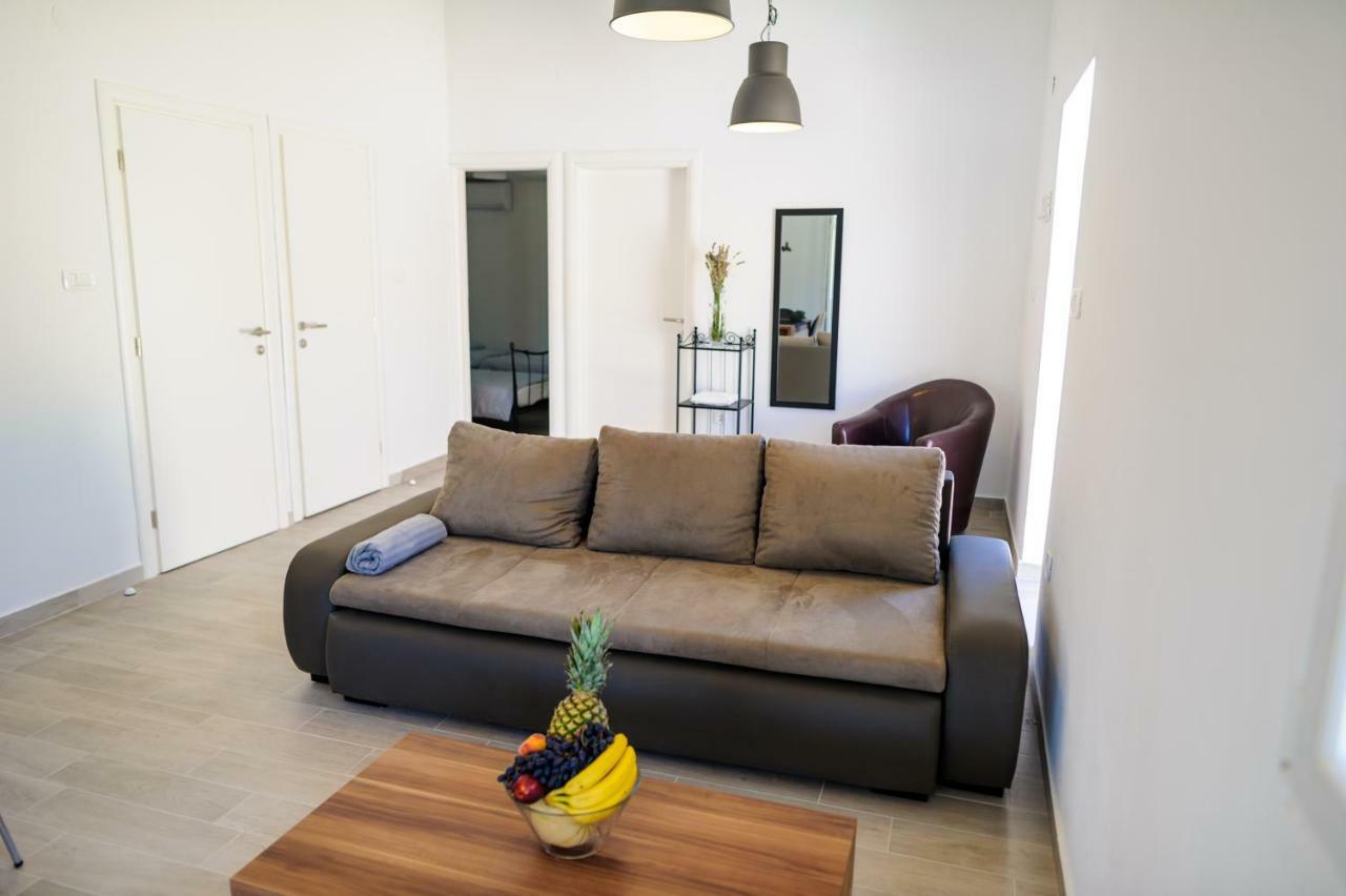 Apartments Lux Pag Pag Town Kültér fotó
